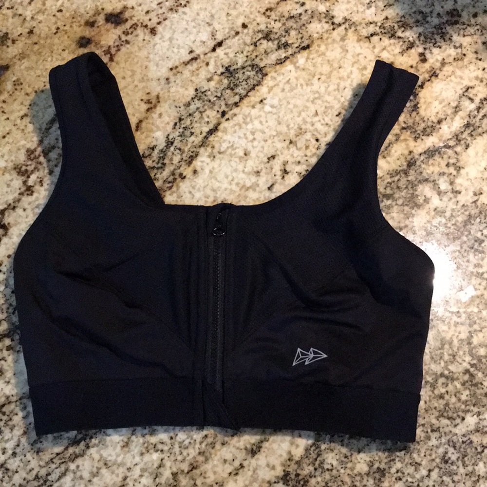 Sports bra